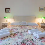 Apartments Napoleon
